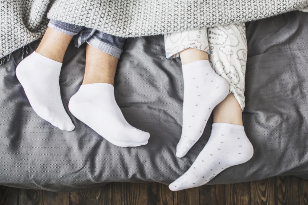 Dormire con le calze: buona o cattiva abitudine?